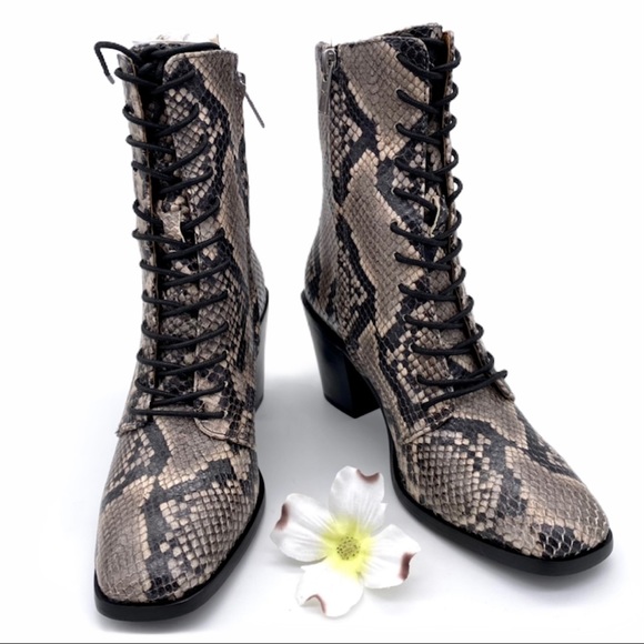 Frye Shoes - NIB Frye Gray Snake Print Georgia Leather Lace Up Bootie, 5.5